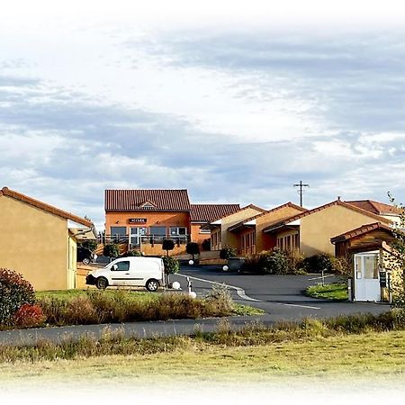 Hotel Cantal Cottages Saint-Georges  외부 사진