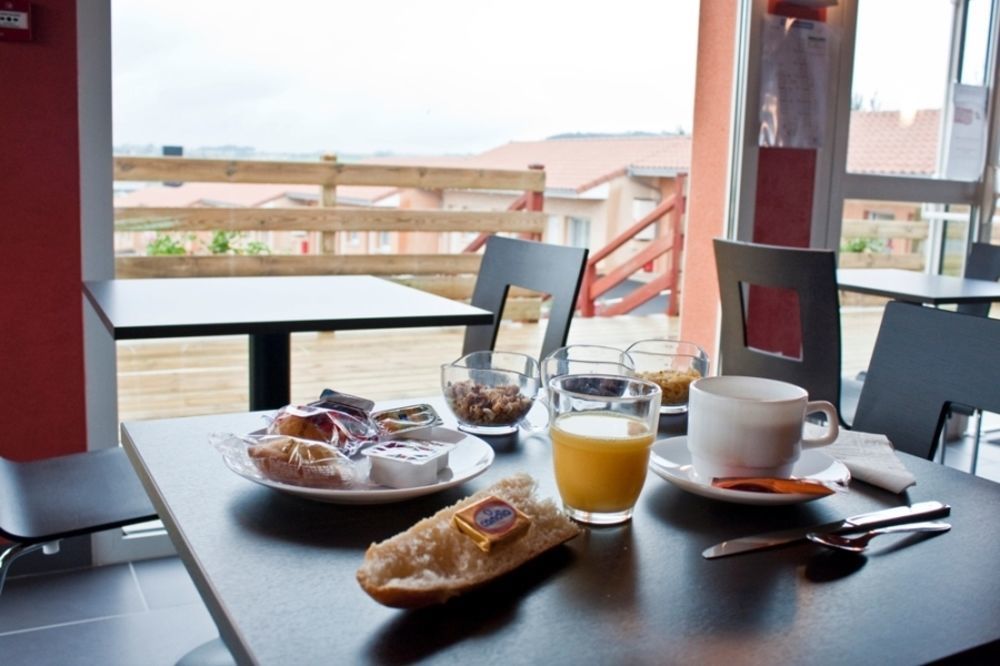 Hotel Cantal Cottages Saint-Georges  외부 사진