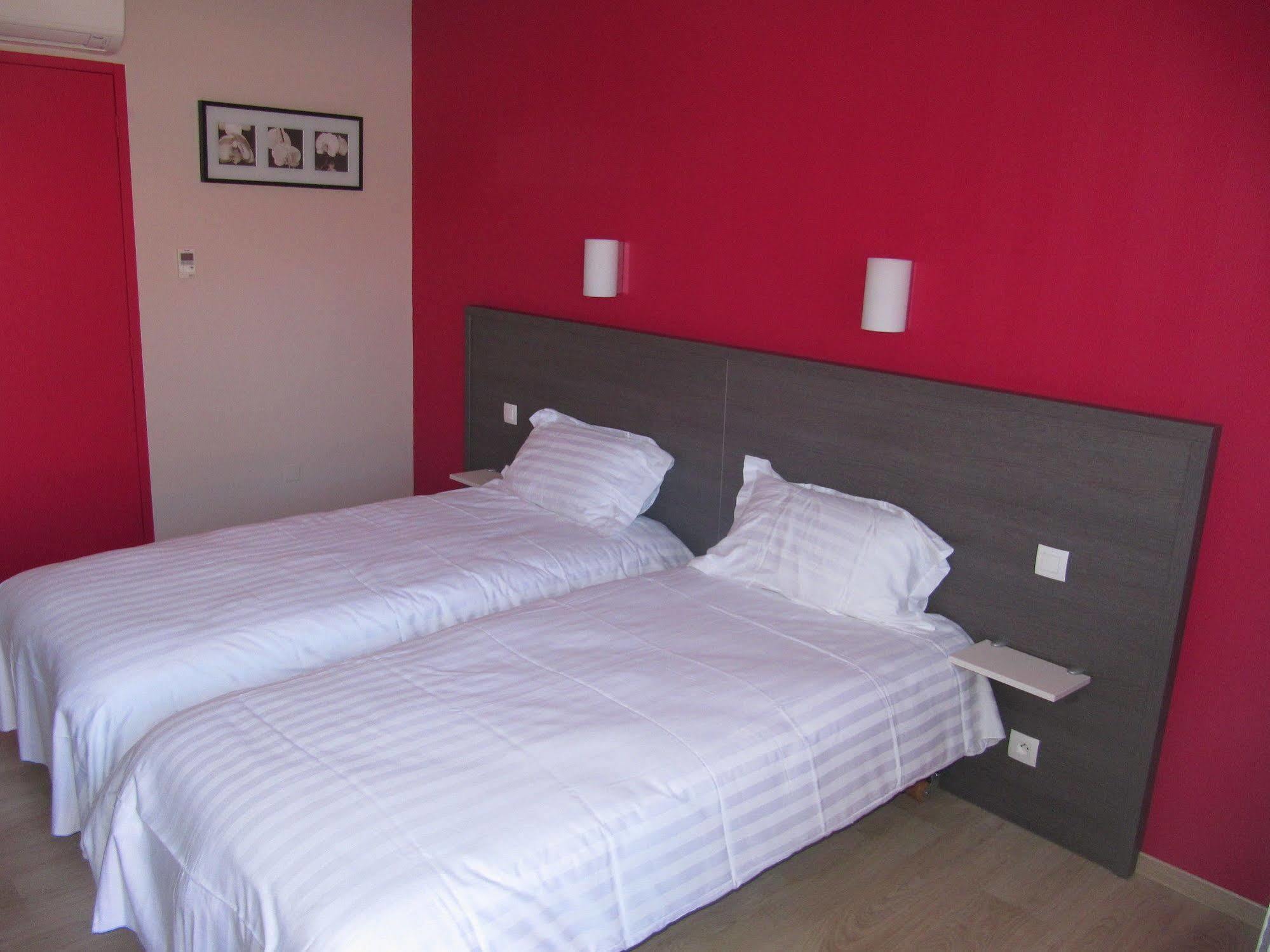 Hotel Cantal Cottages Saint-Georges  외부 사진